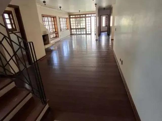 Casa / Sobrado em Condomínio para Locação em Santana de Parnaíba/SP Alphaville 4 Quartos