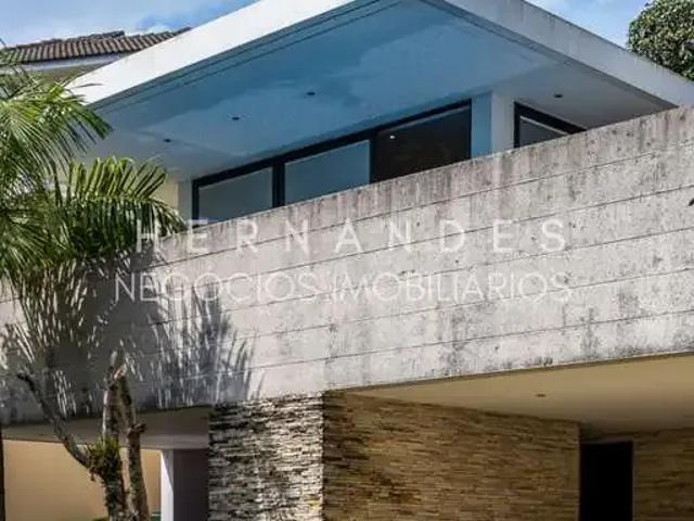 Casa / Sobrado em Condomínio para Locação em Santana de Parnaíba/SP Alphaville 5 Quartos