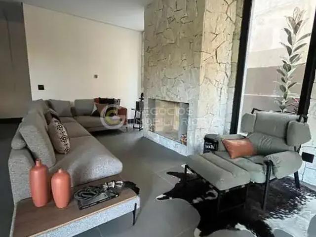 Casa / Sobrado em Condomínio para Locação em Santana de Parnaíba/SP Alphaville 5 Quartos