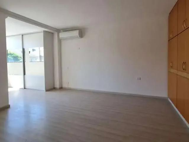 Casa / Sobrado em Condomínio para Locação em Santana de Parnaíba/SP Alphaville 5 Quartos