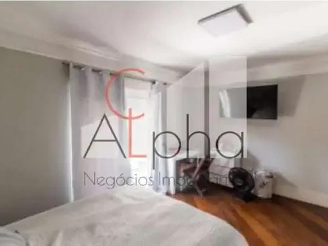 Casa / Sobrado em Condomínio para Locação em Santana de Parnaíba/SP Alphaville 5 Quartos