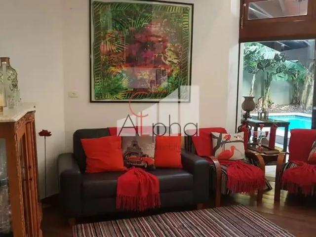 Casa / Sobrado em Condomínio para Locação em Santana de Parnaíba/SP Alphaville 5 Quartos