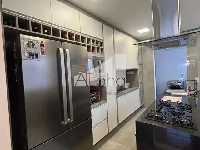 Casa / Sobrado em Condomínio para Locação em Santana de Parnaíba/SP Alphaville 3 Quartos