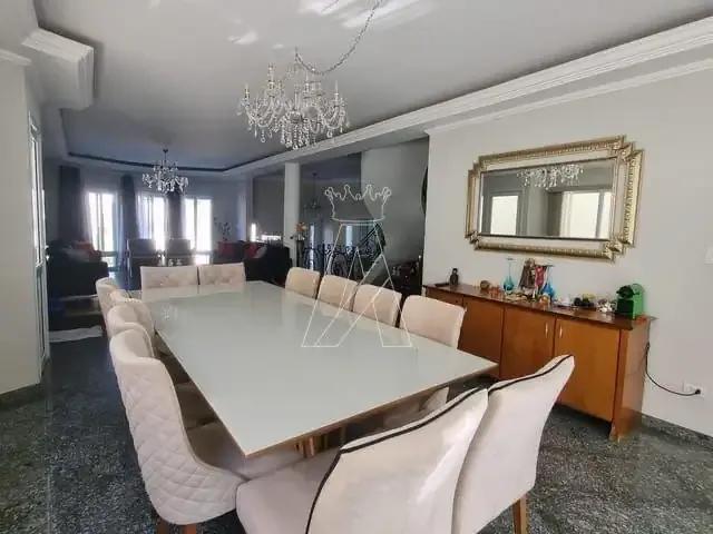 Casa / Sobrado em Condomínio para Locação em Santana de Parnaíba/SP Alphaville Residencial 10 4 Quartos