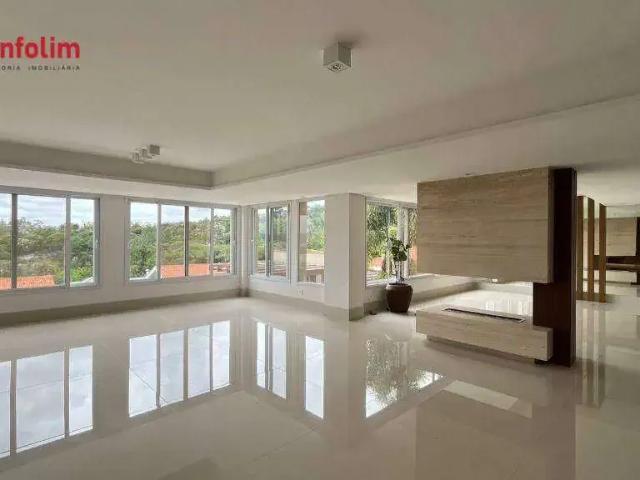 Casa / Sobrado em Condomínio para Locação em Santana de Parnaíba/SP Alphaville Residencial 10 4 Quartos