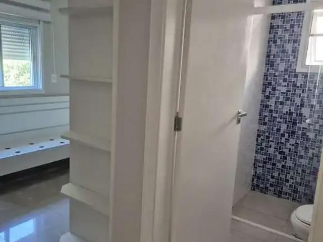 Casa / Sobrado em Condomínio para Locação em Santana de Parnaíba/SP Jardim São Luís 3 Quartos