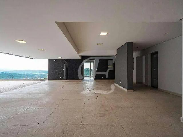 Casa / Sobrado em Condomínio para Locação em Santana de Parnaíba/SP Tamboré 4 Quartos