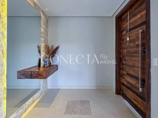 Casa / Sobrado em Condomínio para Locação em Santana de Parnaíba/SP Tamboré 4 Quartos