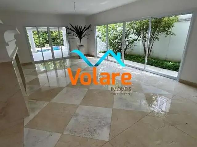 Casa / Sobrado em Condomínio para Locação em Santana de Parnaíba/SP Tamboré 5 Quartos