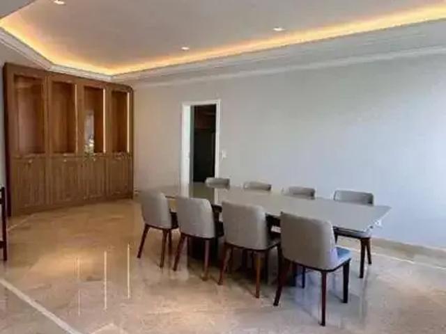 Casa / Sobrado em Condomínio para Locação em Santana de Parnaíba/SP Tamboré 5 Quartos