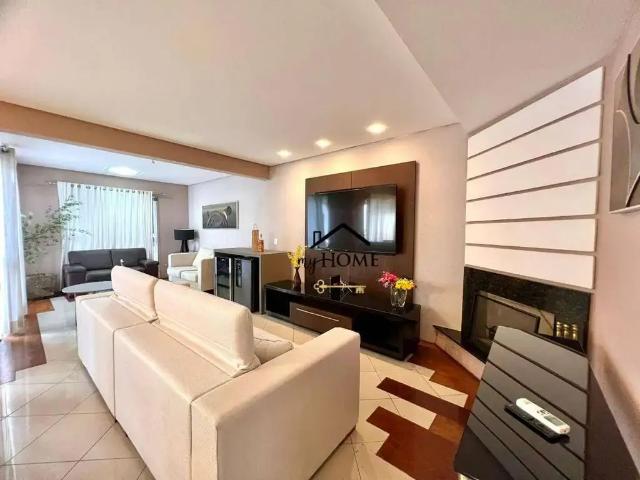 Casa / Sobrado em Condomínio para Locação em Santana de Parnaíba/SP Tamboré 3 Quartos