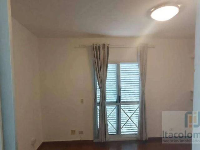 Casa / Sobrado em Condomínio para Locação em Santana de Parnaíba/SP Tamboré 3 Quartos