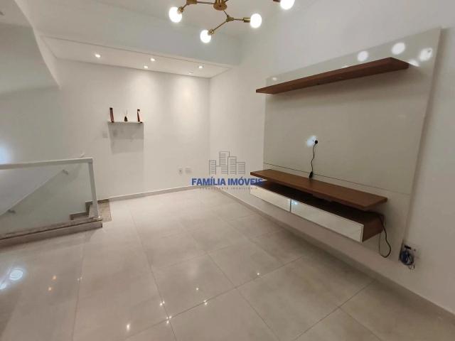 Casa / Sobrado em Condomínio para Locação em Santos/SP Campo Grande 2 Quartos