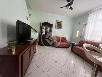 Casa / Sobrado em Condomínio para Locação em Santos/SP Gonzaga 2 Quartos