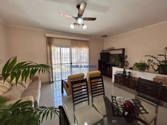 Casa / Sobrado em Condomínio para Locação em Santos/SP Marapé 3 Quartos
