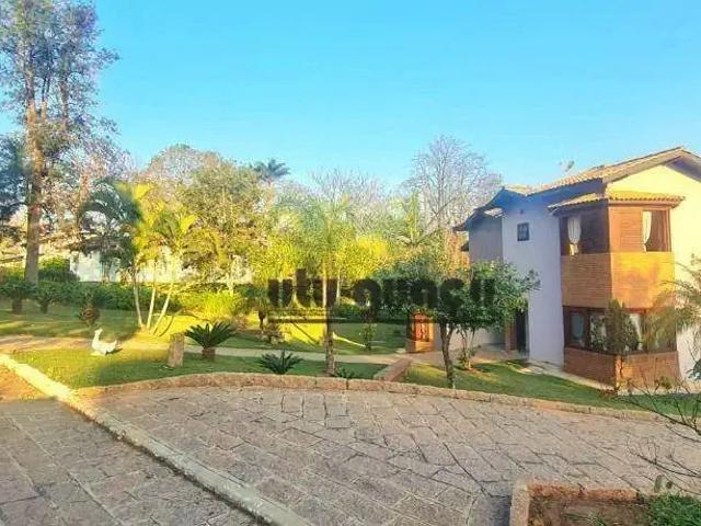 Casa / Sobrado em Condomínio para Locação em Salto/SP Condomínio Fechado Piccolo Paese 4 Quartos