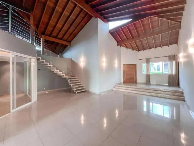 Casa / Sobrado em Condomínio para Locação em Salto/SP Condomínio Palmeiras Imperiais 3 Quartos