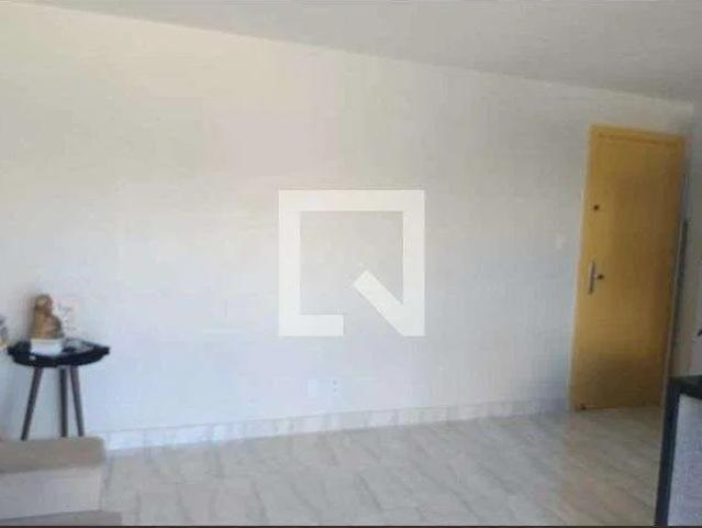 Casa / Sobrado em Condomínio para Locação em Salvador/BA Itapuã 2 Quartos