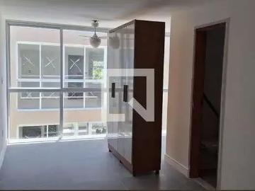 Casa / Sobrado em Condomínio para Locação em Salvador/BA Itapuã 3 Quartos