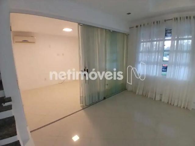 Casa / Sobrado em Condomínio para Locação em Salvador/BA Itapuã 5 Quartos