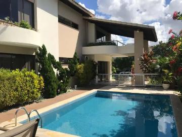 Casa / Sobrado em Condomínio para Locação em Salvador/BA Jaguaribe 4 Quartos