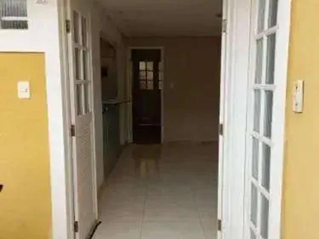 Casa / Sobrado em Condomínio para Locação em Salvador/BA Pituaçu 1 Quartos