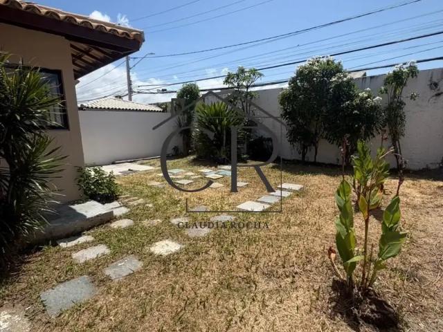 Casa / Sobrado em Condomínio para Locação em Salvador/BA Praia do Flamengo 3 Quartos