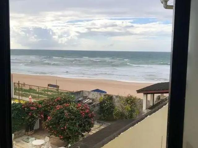 Casa / Sobrado em Condomínio para Locação em Salvador/BA Praia do Flamengo 4 Quartos