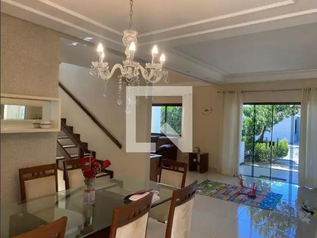 Casa / Sobrado em Condomínio para Locação em Salvador/BA Stella Maris 5 Quartos