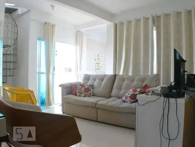 Casa / Sobrado em Condomínio para Locação em Salvador/BA Saboeiro 3 Quartos