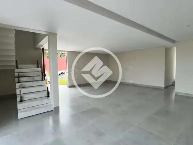 Casa / Sobrado em Condomínio para Locação em Senador Canedo/GO Jardins Barcelona 3 Quartos