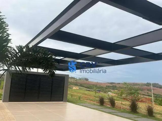 Casa / Sobrado em Condomínio para Locação em Sertanópolis/PR Zona Rural 4 Quartos