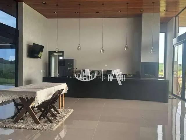 Casa / Sobrado em Condomínio para Locação em Sertanópolis/PR Ecovillas do Lago 4 Quartos