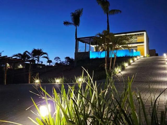 Casa / Sobrado em Condomínio para Locação em Sertanópolis/PR Ecovillas do Lago 3 Quartos