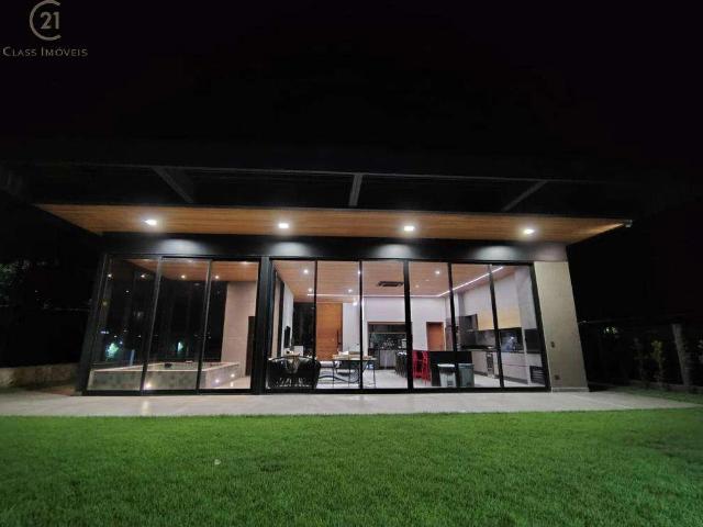 Casa / Sobrado em Condomínio para Locação em Sertanópolis/PR Ecovillas do Lago 3 Quartos