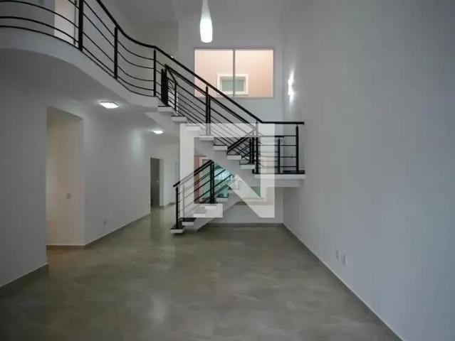 Casa / Sobrado em Condomínio para Locação em Sorocaba/SP Granja Olga I 3 Quartos