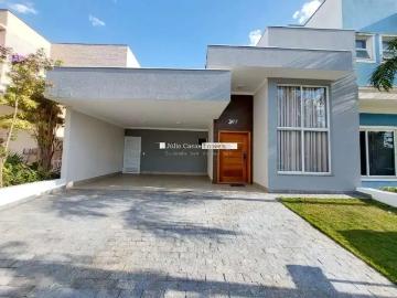 Casa / Sobrado em Condomínio para Locação em Sorocaba/SP Iporanga 3 Quartos