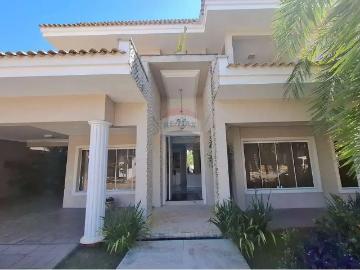 Casa / Sobrado em Condomínio para Locação em Sorocaba/SP Iporanga 4 Quartos