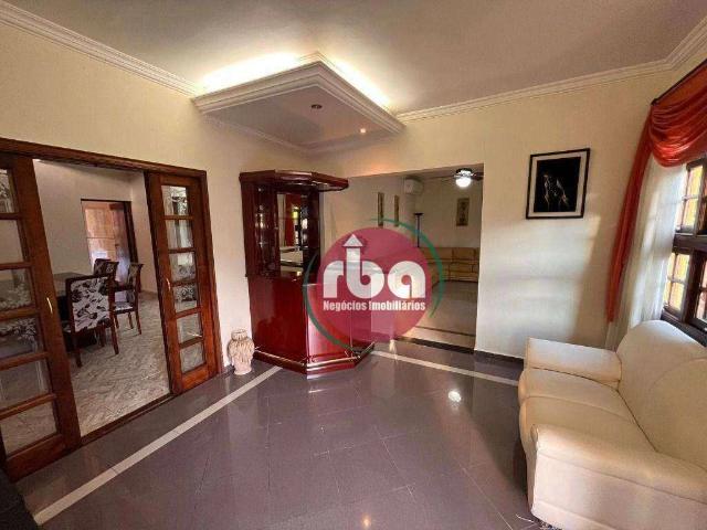 Casa / Sobrado em Condomínio para Locação em Sorocaba/SP Jardim Isaura 6 Quartos