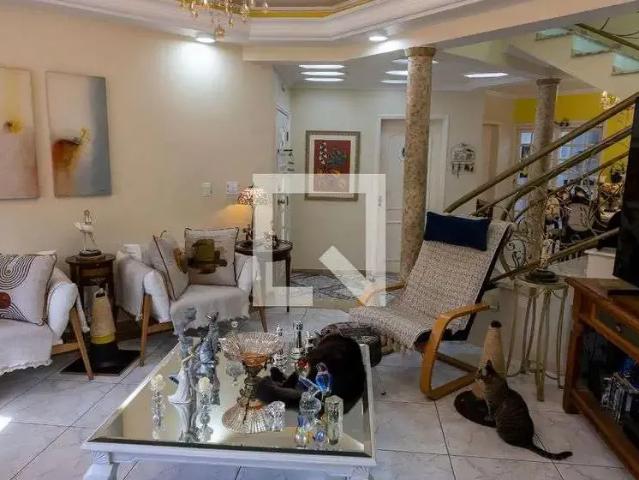 Casa / Sobrado em Condomínio para Locação em Sorocaba/SP Parque Três Meninos 5 Quartos