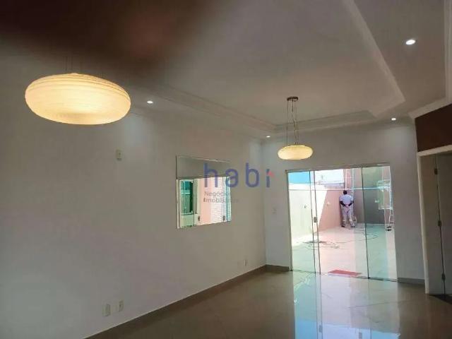 Casa / Sobrado em Condomínio para Locação em Sorocaba/SP Parque Residencial Villa dos Inglezes 3 Quartos