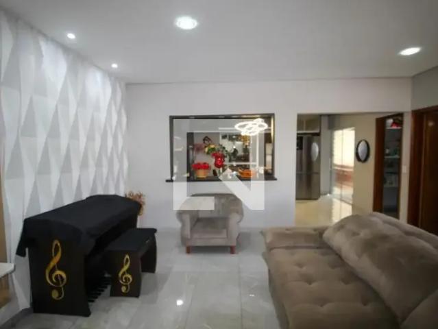 Casa / Sobrado em Condomínio para Locação em Sorocaba/SP Parque São Bento 3 Quartos