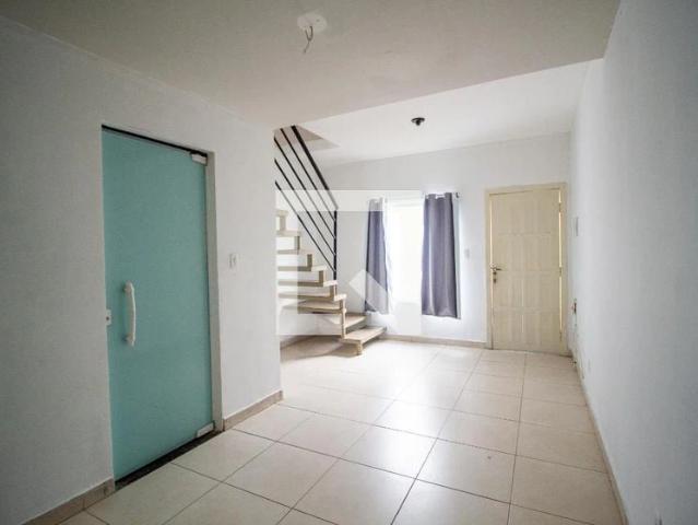 Casa / Sobrado em Condomínio para Locação em Sorocaba/SP Vila Barão 2 Quartos