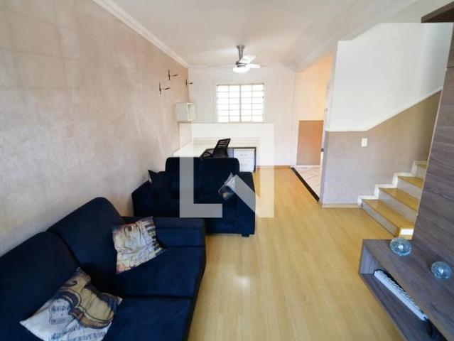 Casa / Sobrado em Condomínio para Locação em Sumaré/SP Parque Villa Flores 3 Quartos