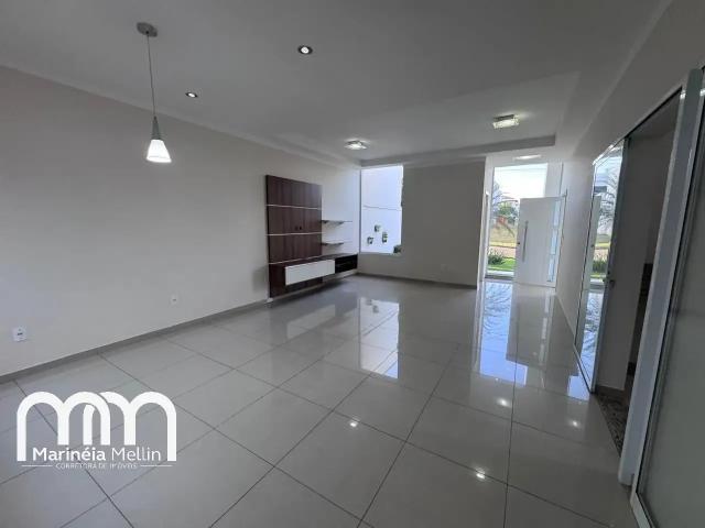Casa / Sobrado em Condomínio para Locação em Sumaré/SP Residencial Portal do Lago 3 Quartos