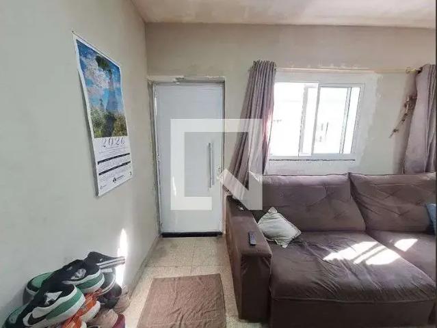 Casa / Sobrado em Condomínio para Locação em Suzano/SP Caxangá 2 Quartos