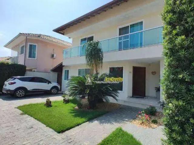 Casa / Sobrado em Condomínio para Venda em Macaé/RJ Glória 4 Quartos