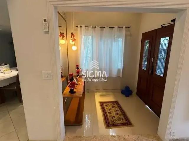 Casa / Sobrado em Condomínio para Venda em Macaé/RJ Glória 5 Quartos