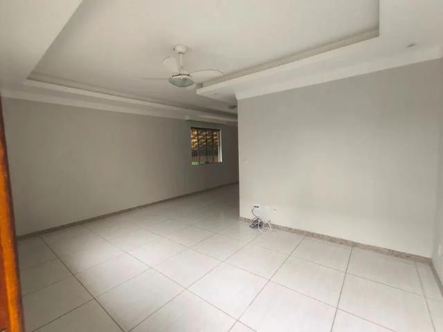 Casa / Sobrado em Condomínio para Venda em Macaé/RJ Granja dos Cavaleiros 3 Quartos