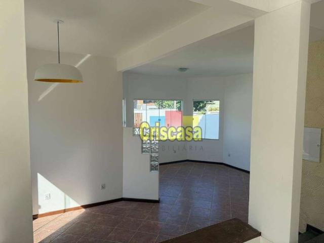 Casa / Sobrado em Condomínio para Venda em Macaé/RJ Lagoa 3 Quartos
